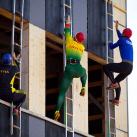 Konksredeliga ronimine