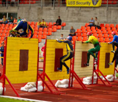 100m takistusriba läbimine